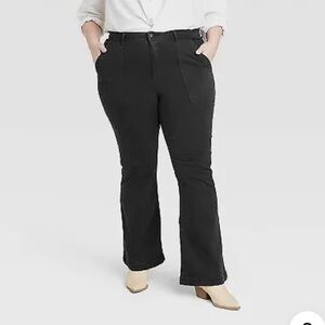 Womens plus size high rise flare jeans NWT